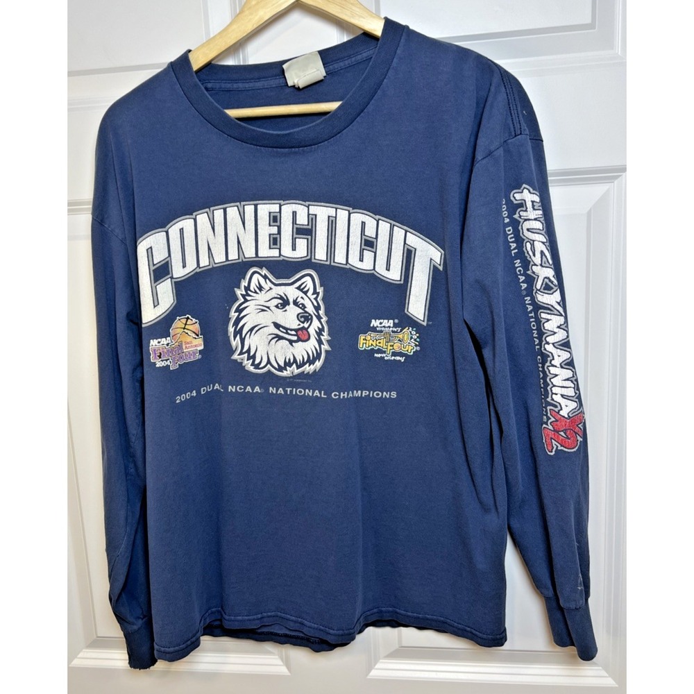 Vintage 2004 UCONN Huskies Dual National Champions Long Sleeve Tee Men's Large